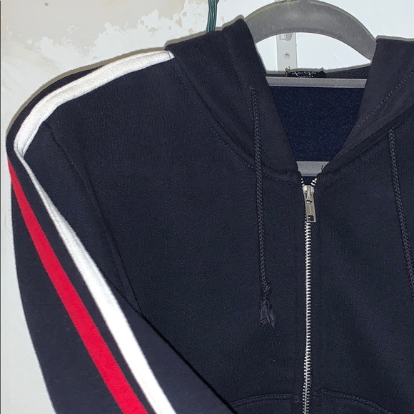 SOLD ON MERCARI - Picture 4 of 6